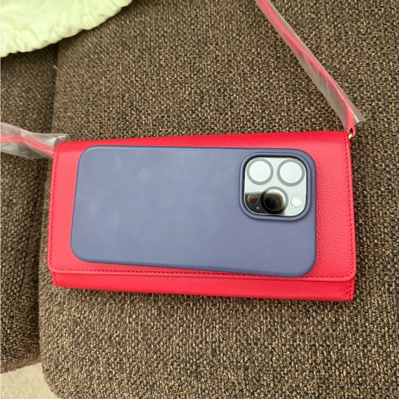 Burberry Red Henley Wallet On Strap - Picture 10 of 10